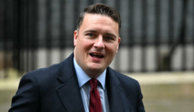 Wes Streeting privately said Israel committing war crimes, backed sanctions on 'rogue state'