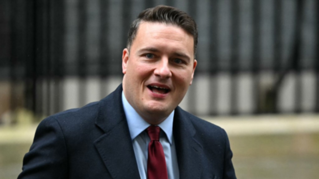 Wes Streeting privately said Israel committing war crimes, backed sanctions on 'rogue state'