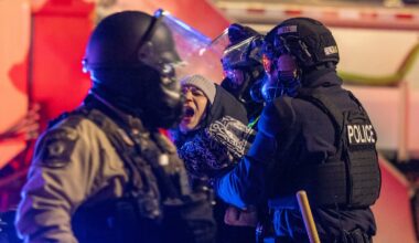 Hopes for 'de-icing' in the US as Groundhog Day arrives