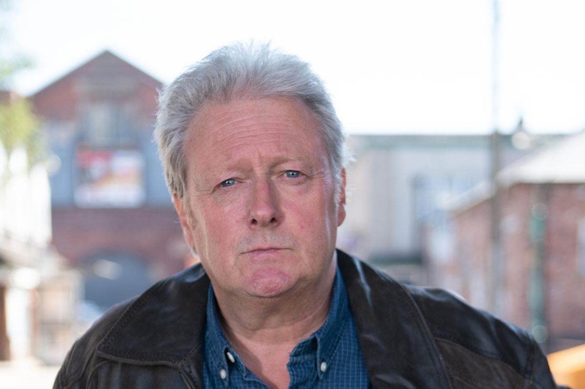 Charlie Lawson as Jim McDonald 