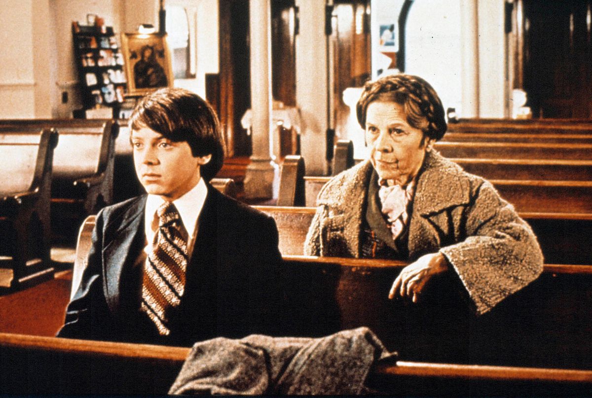 Bud Cort as Harold, Ruth Gordon as Maude