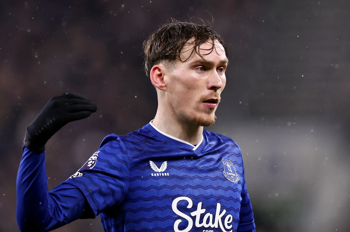 Everton midfielder James Garner will start against Manchester United at full-back