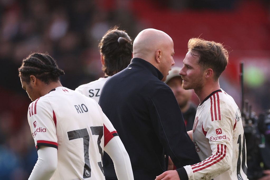 Arne Slot and Alexis Mac Allister after Liverpool beat Nottingham Forest.