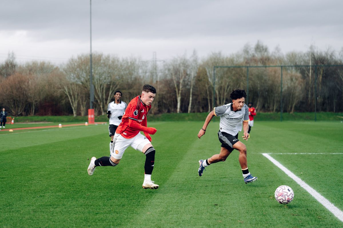 Kai Rooney in action for Manchester United U18s agaisnt Derby County