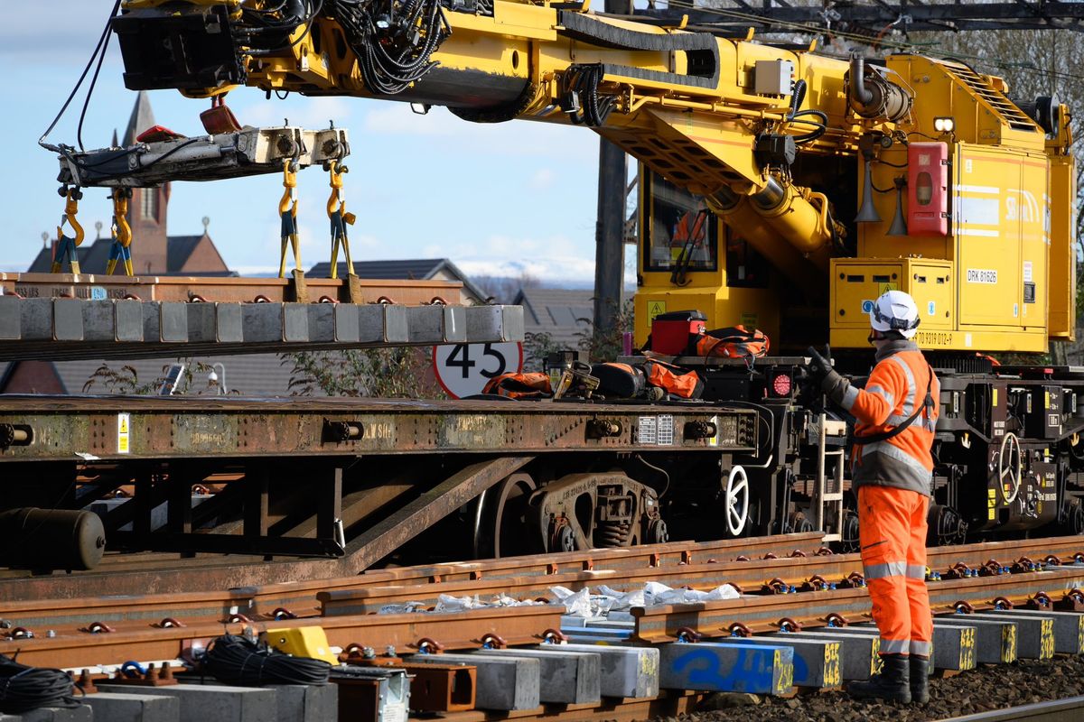 Work taking place at Manchester Piccadilly