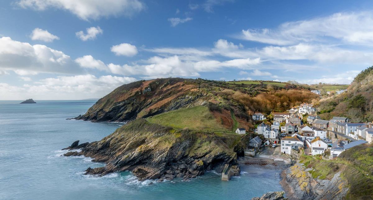 Harbour view of the small fishing village of Portloe, Cornwall