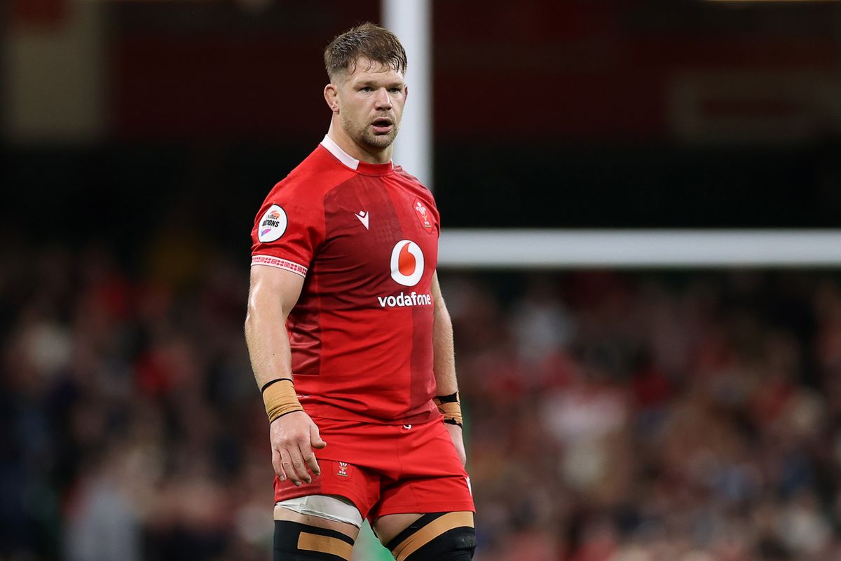 Olly Cracknell is the type of big, aggressive player Wales need to be picking