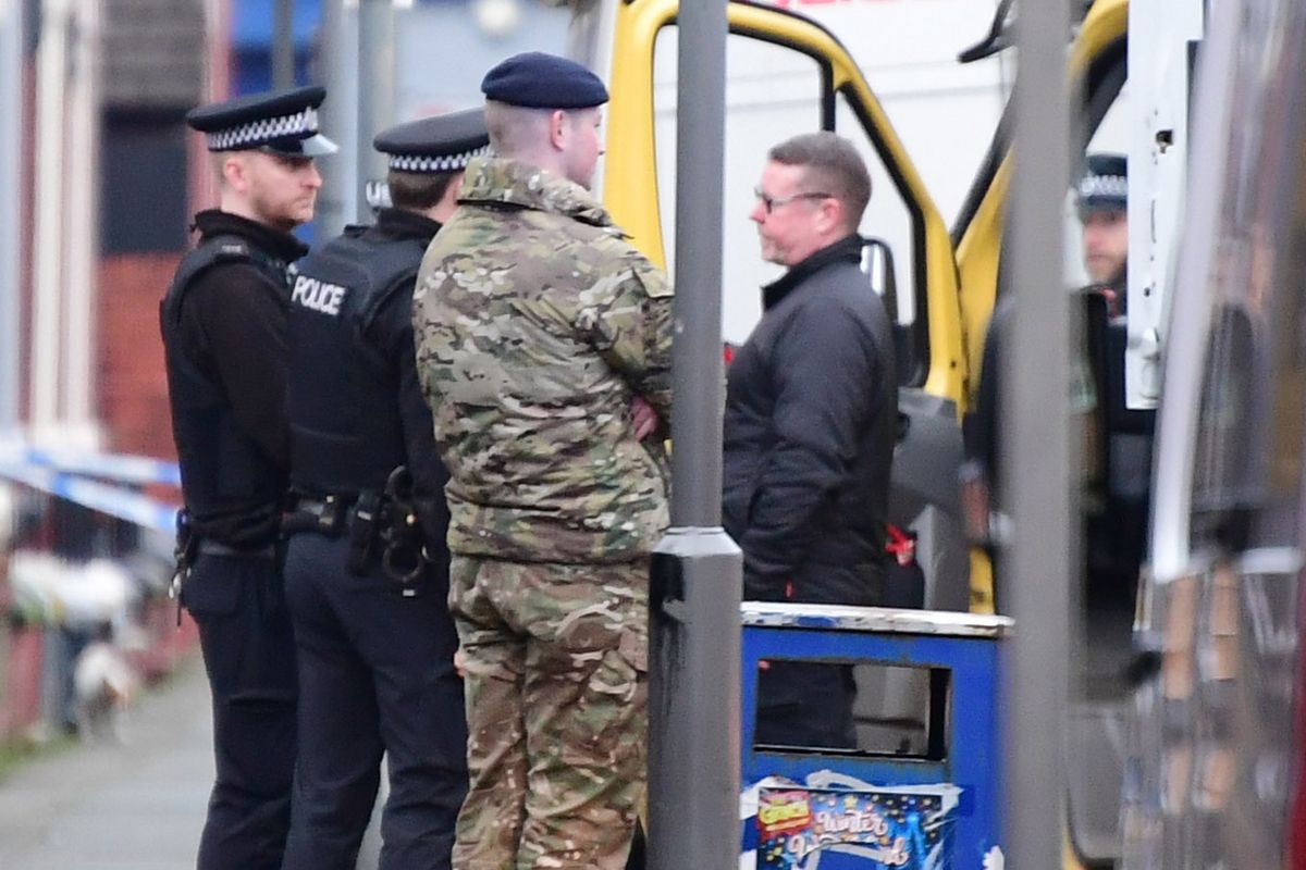 Police and army bomb disposal on Douglas Road