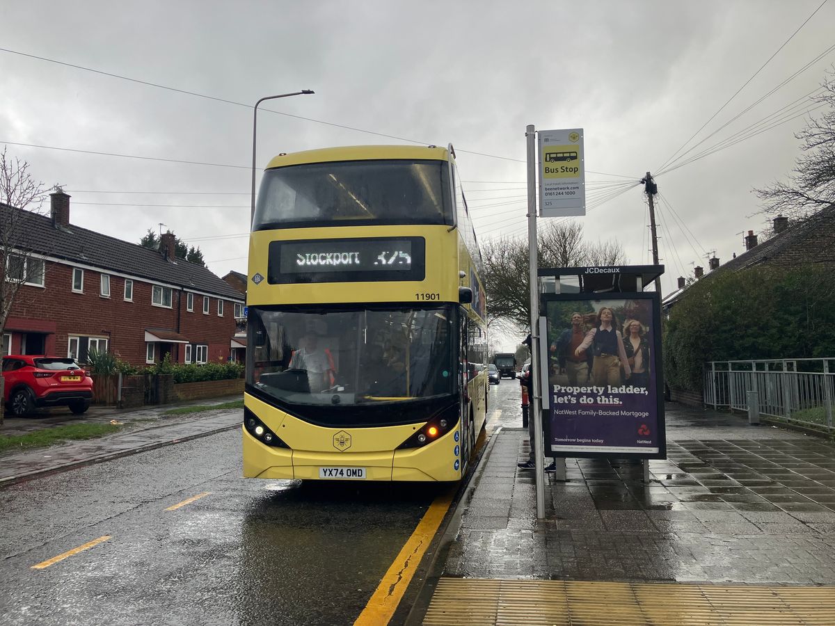 The 325 bus connects Brinnington and Stockport town centre