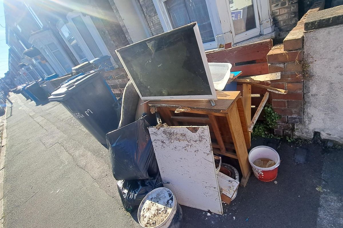 Waste fly-tipped on Edgecumbe Street, Hull