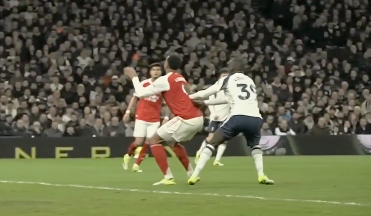 Randal Kolo Muani was penalised for a push on Gabriel Magalhaes