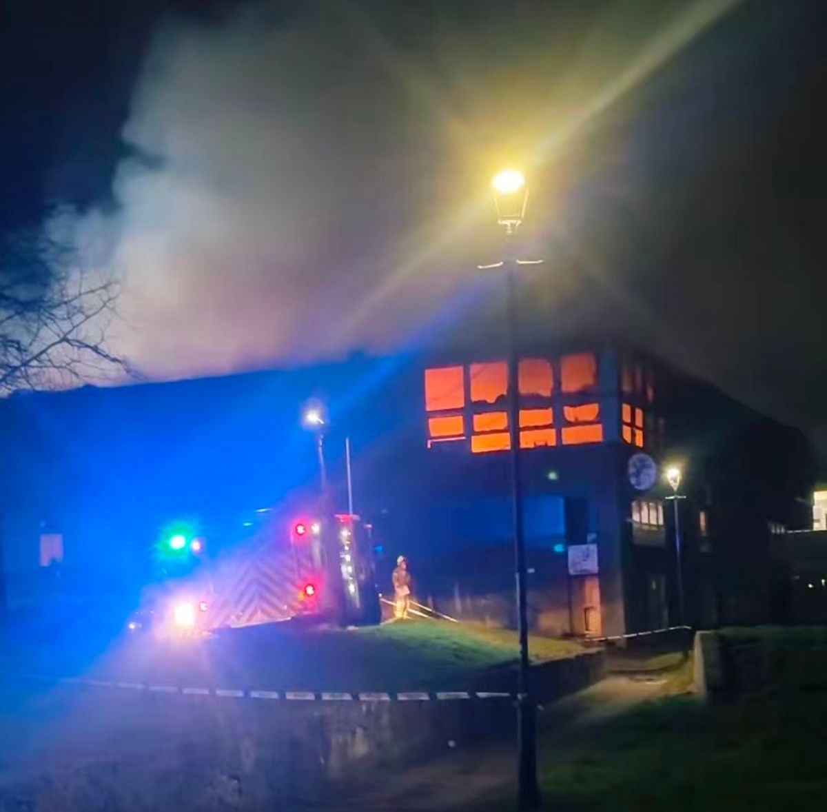 Fire engine and fire