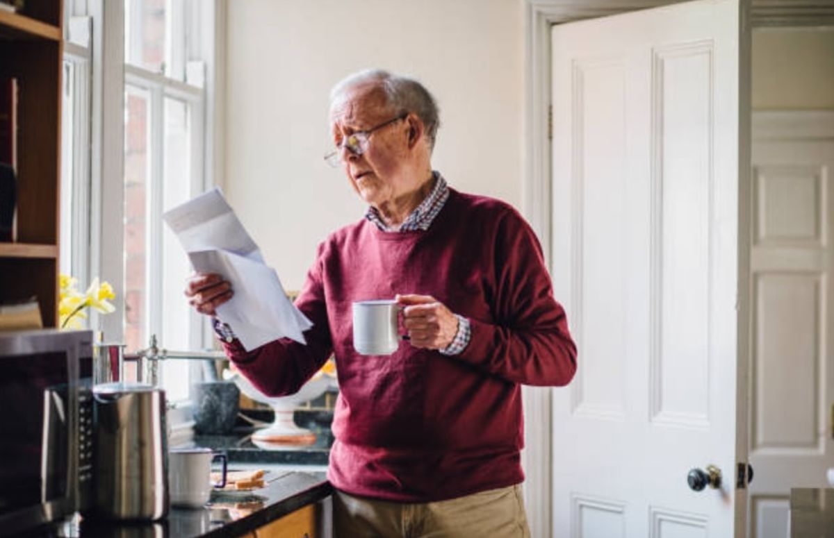 State pensioners living on their own handed bumper £4,300 from DWP