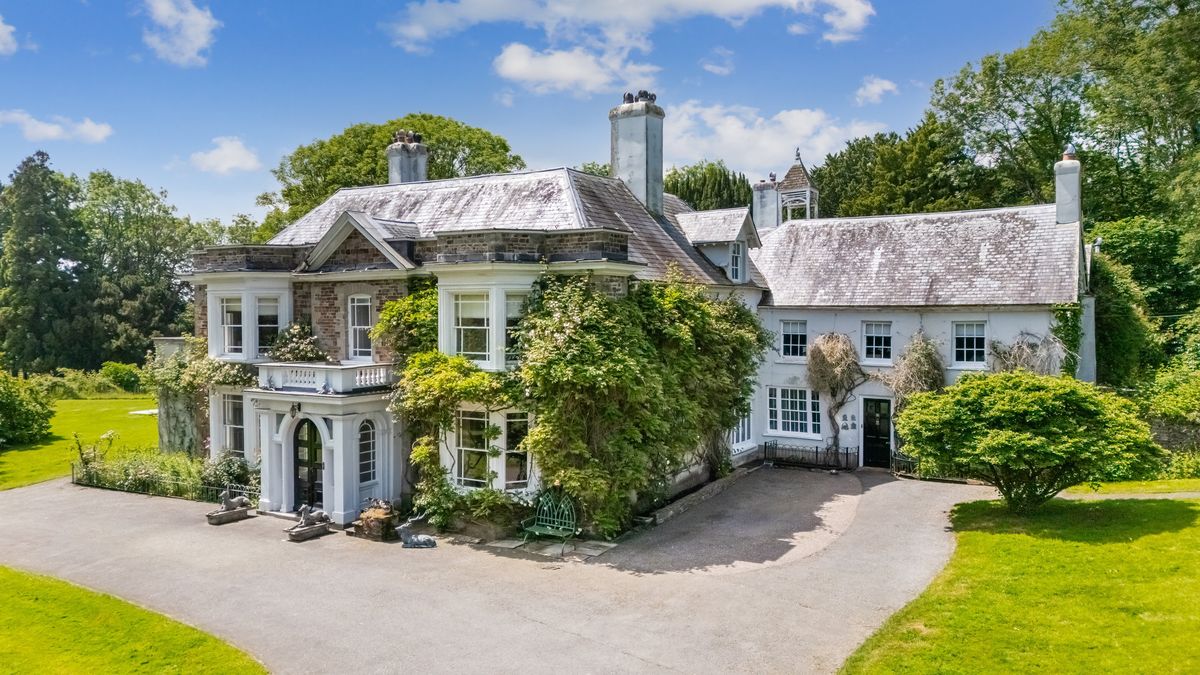Halsdon House, an elegant and secluded country estate with equestrian facilities set in 55 acres in the heart of rural Devon