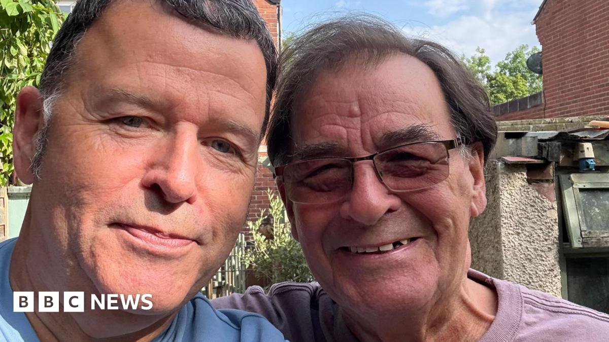 D:Ream's Peter Cunnah: How I tracked down my birth father after 50 years