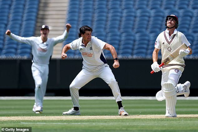 Sam Elliott, son of former Test opening batsman Matthew Elliott and star of this season's Sheffield Shield, is on his way to Glamorgan