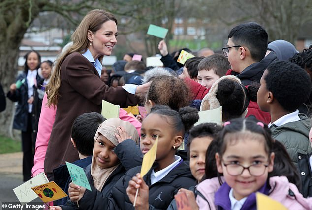 She was all smiles as she was greeted with crowds of wellwishers