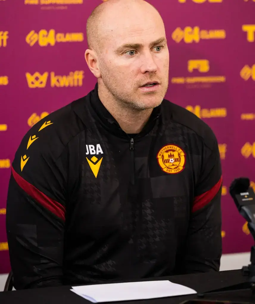 "Little Bit Of Noise" - Next Celtic Manager Favourite Breaks Silence On Rumours