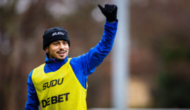 Supporting image for story: Nottingham Forest v Wolves: Who's out and who's a doubt