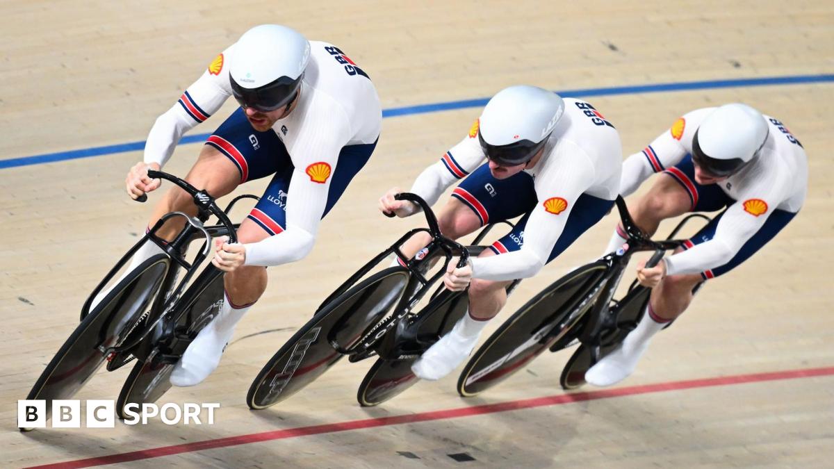 Joe Truman, Hamish Turnbull and Matt Richardson in action for Great Britain in the men's team sprint final