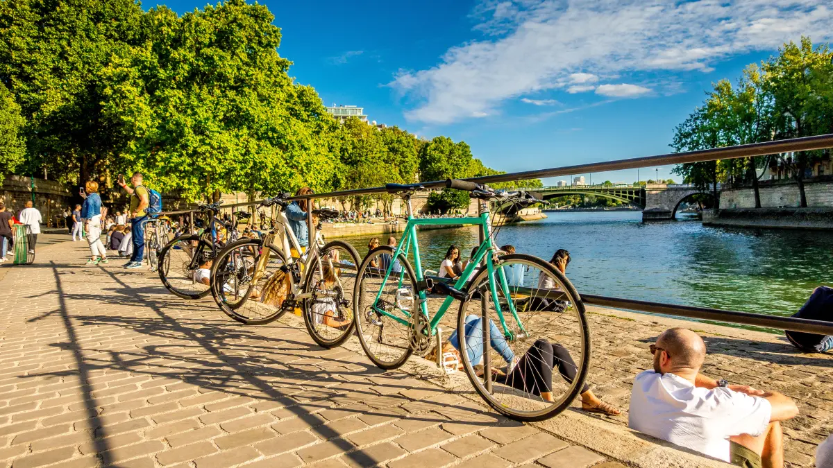 I cycled all the way from London to Paris — no Lycra required