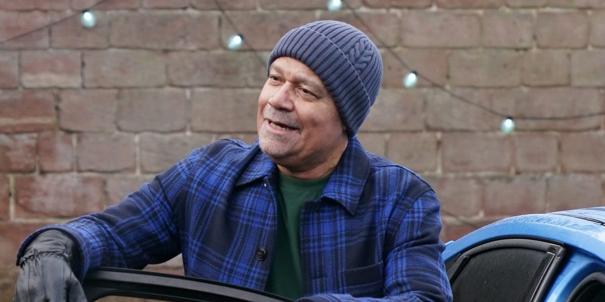 Hollyoaks confirms Donny’s big career change with nostalgic Brookside connection