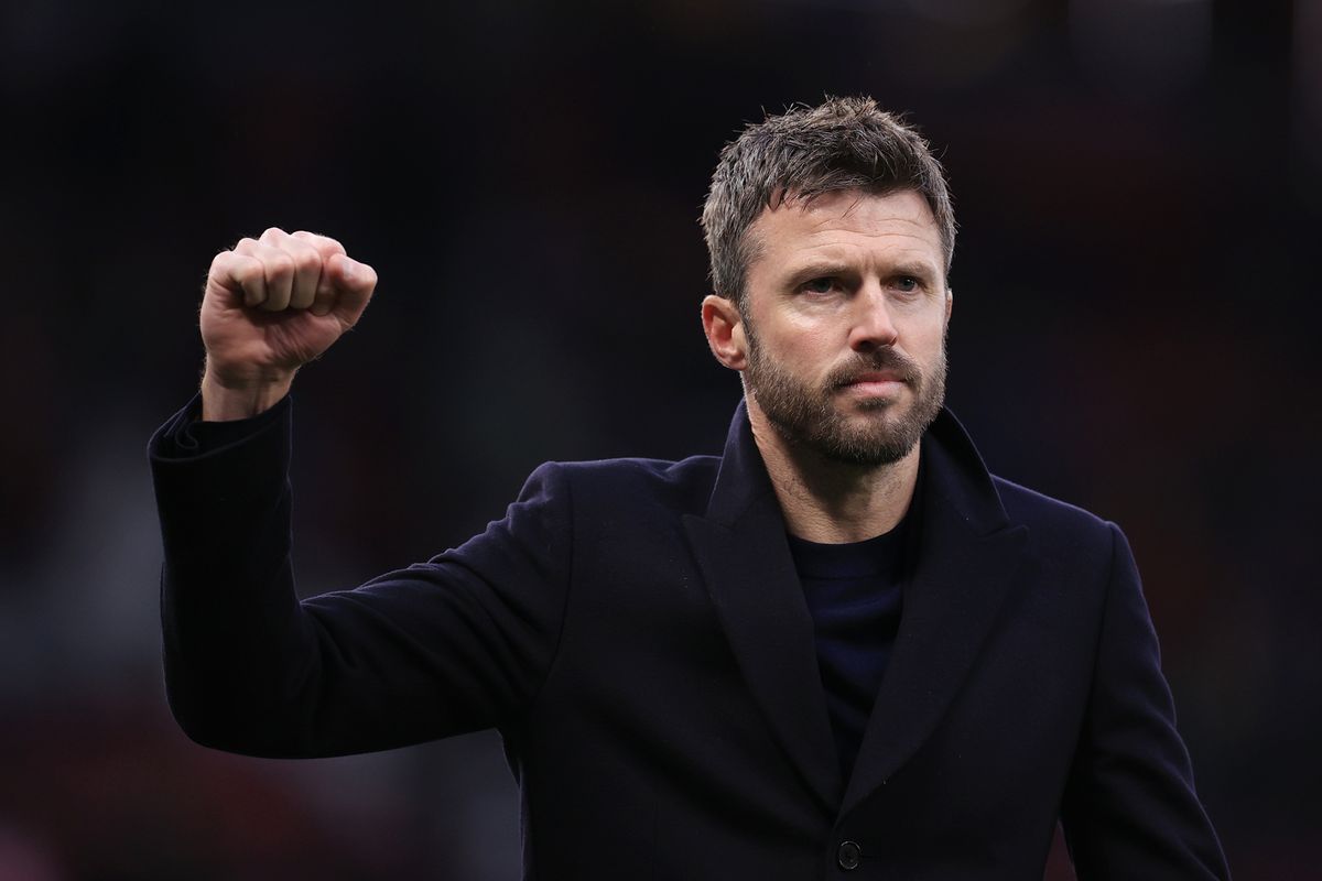 Michael Carrick celebrates 