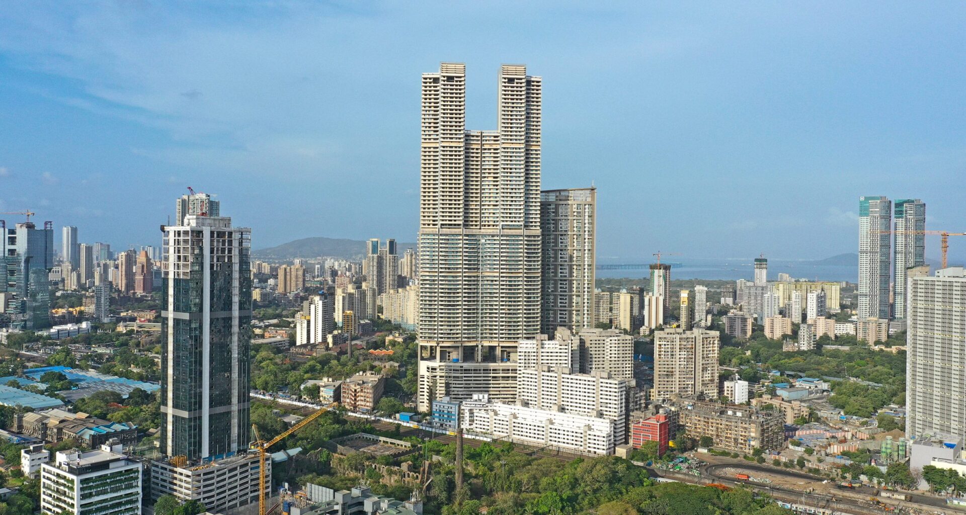 Minerva Tower by Architect Hafeez Contractor