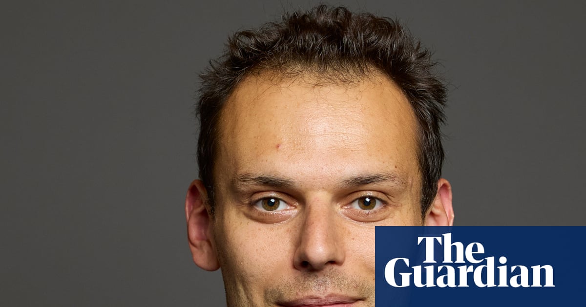 Labour minister ordered intelligence report on journalists | Labour