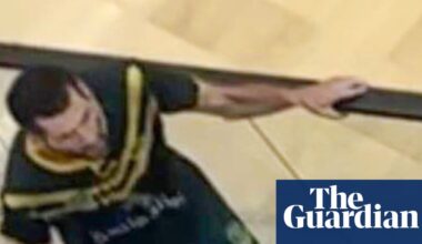 ‘Major failing’ in psychiatric care before Joel Cauchi stabbed six people at Bondi Junction, coroner finds | Bondi Junction stabbings