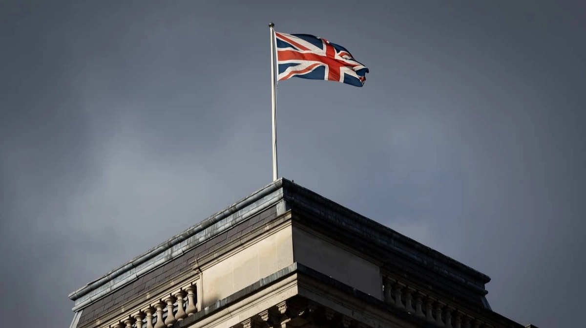 UK threatens to seize Russian shadow fleet tankers