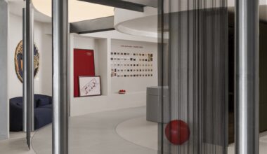 The Loop Experiential Retail Space / Studio Dot