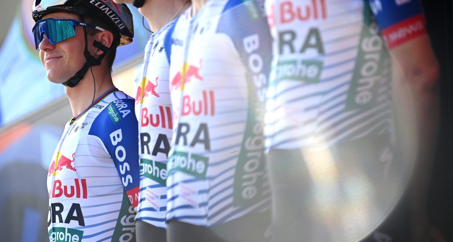 Remco Evenepoel (Red Bull-Bora-Hansgrohe) prior to stage 3 of the Volta Comunitat Valenciana 2026 (Photo: Szymon Gruchalski/Getty Images)