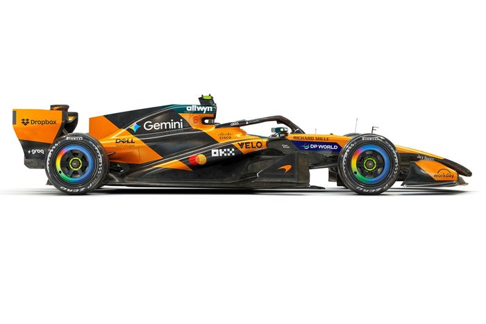 McLaren MCL40 livery