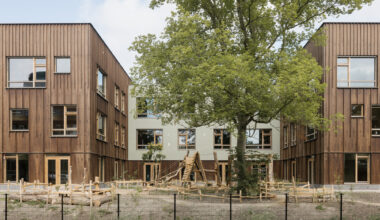De Zevensprong - Integrated Child and Expertise Center / KRFT Architecture