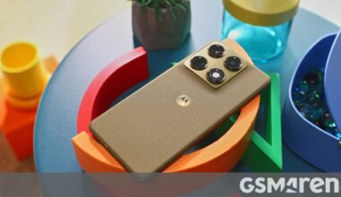 Motorola Signature in for review