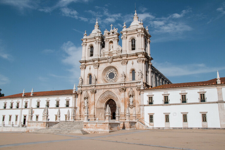 World Monuments Fund Backs 21 Locally Led Heritage Projects Addressing Climate Risks and Indigenous Knowledge Loss - Image 4 of 74