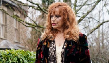 EastEnders' Elaine faces surprise police drama as bullying plot explodes