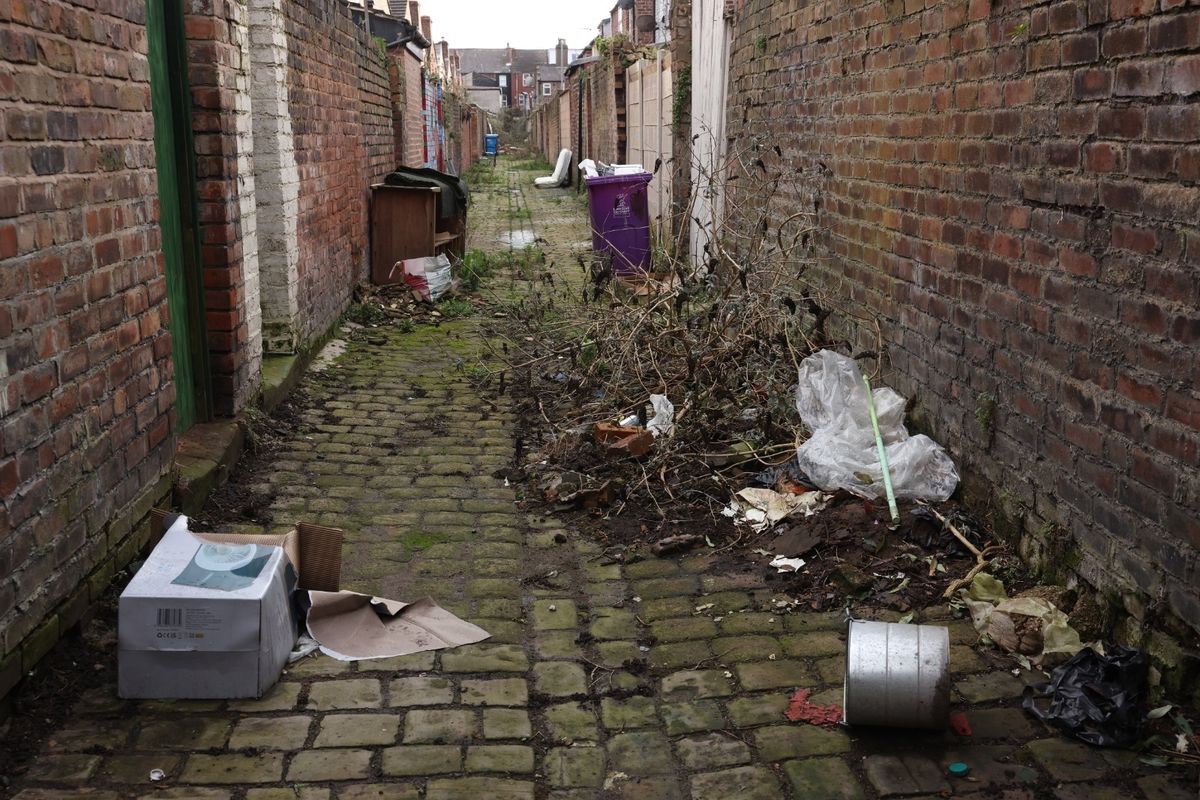 The alleyway between Gloucester Road and Alton Road, Tuebrook.