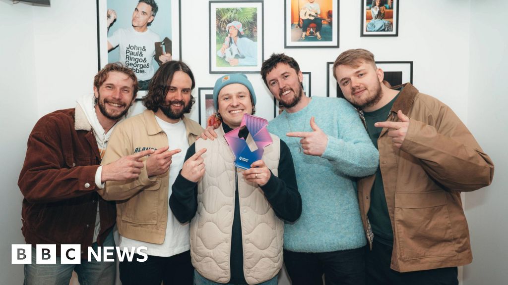 Indie band celebrates Top 40 breakthrough - BBC
