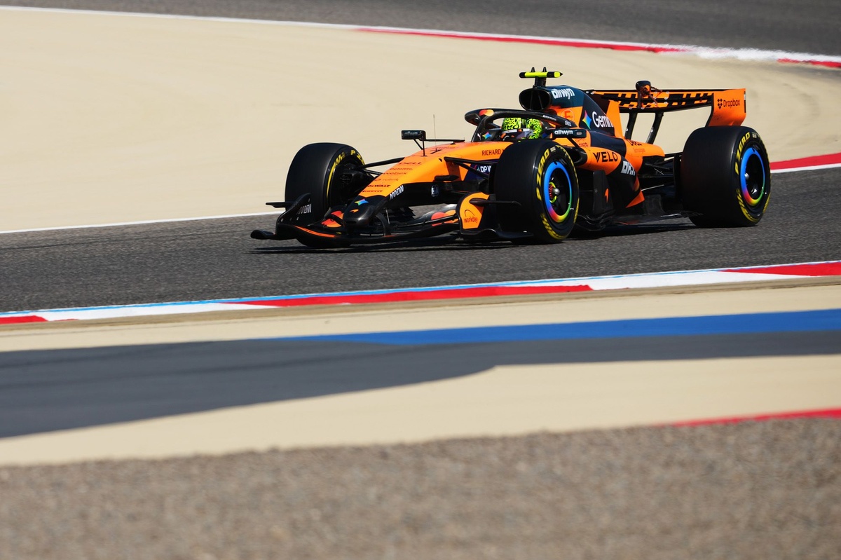Lando Norris leads Max Verstappen as Ferrari debuts trick rear wing