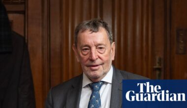 Five former education secretaries urge Labour MPs to back Send reforms | Special educational needs