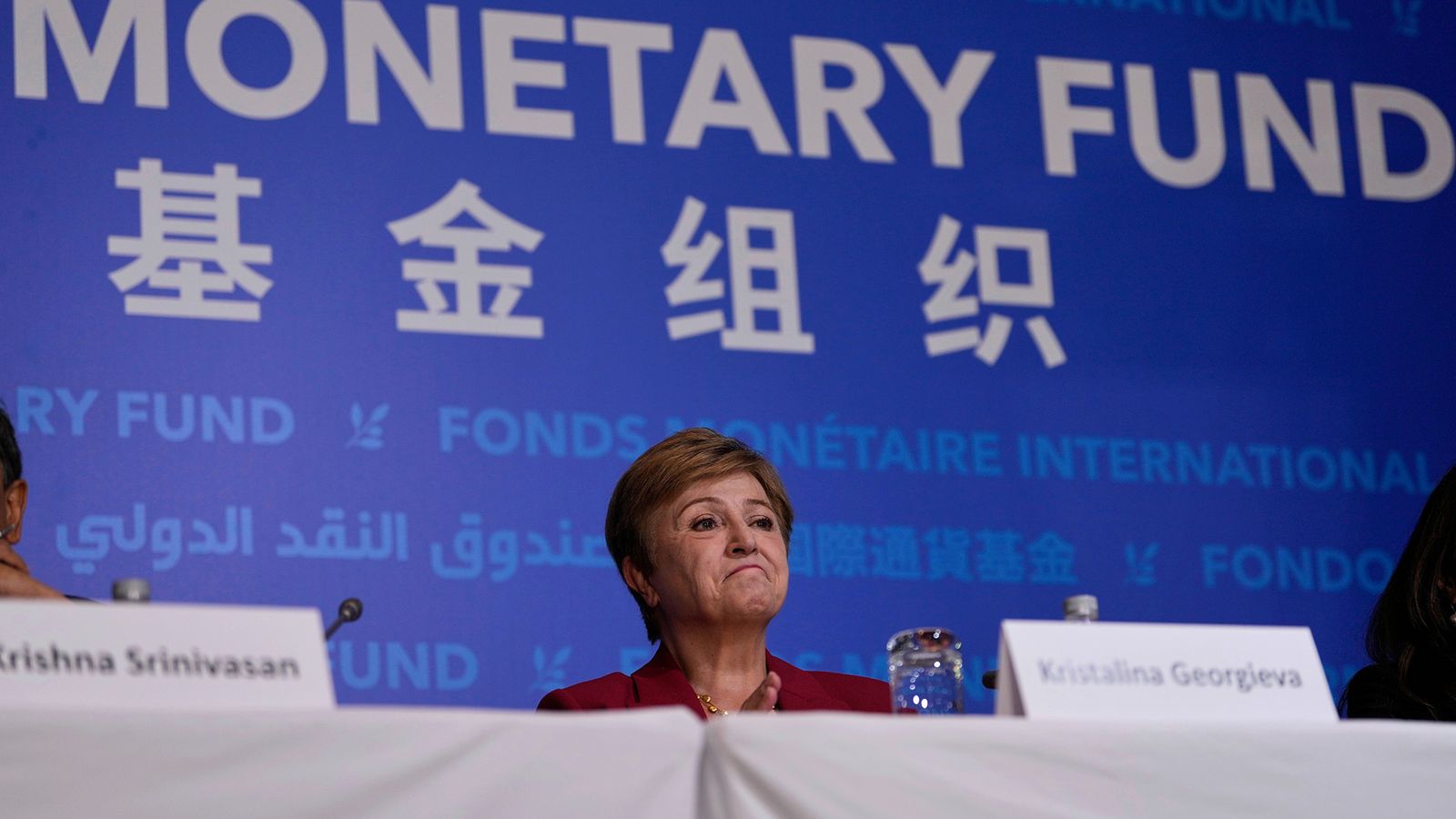 IMF calls on China to restructure its economy