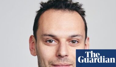 Keir Starmer opens investigation into Josh Simons over targeting of reporters | Labour