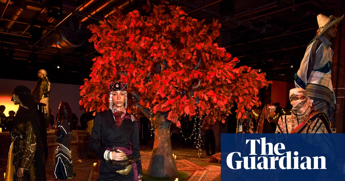 Fast-breaking fashion: Ramadan becomes part of London fashion week | Fashion