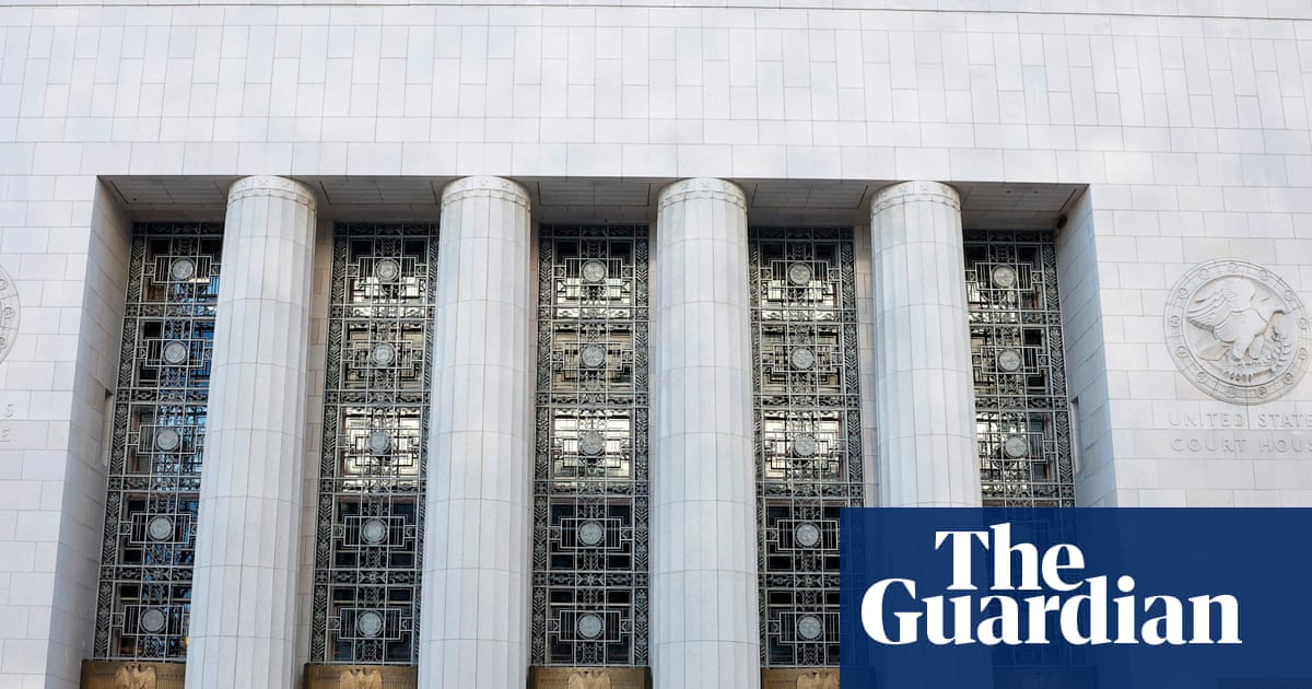 Woman at heart of US trial says she was addicted to social media at age six | Technology