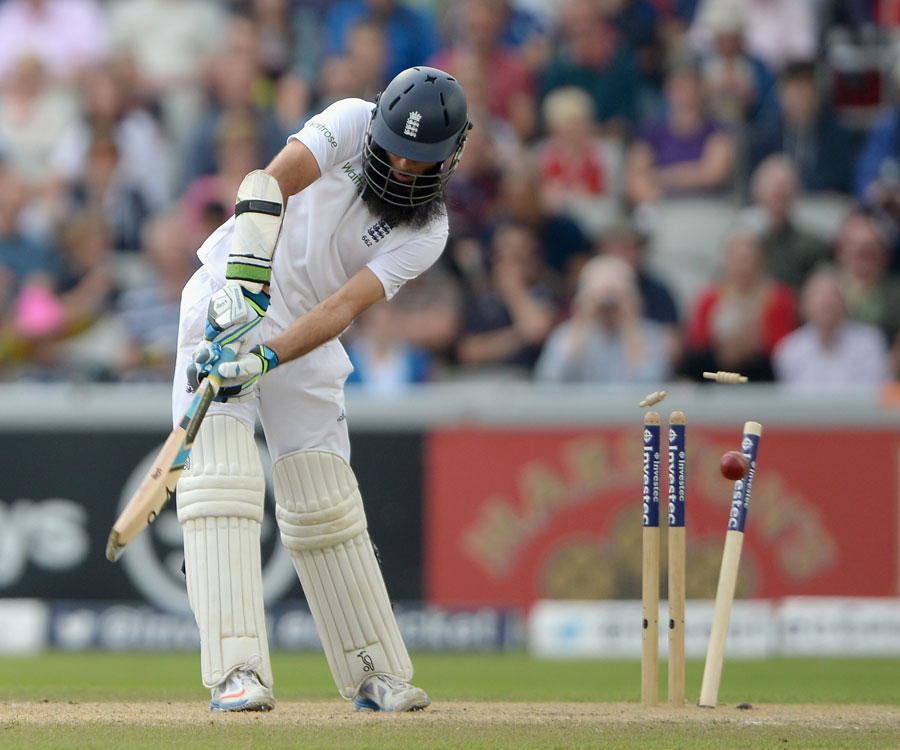 Mo' power to Aaron: Moeen Ali is bowled by a full and fast inswinging delivery at Old Trafford, 2014 Mo' power to Aaron: Moeen Ali is bowled by a full and fast inswinging delivery at Old Trafford, 2014