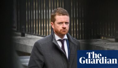 Labour thinktank close to Morgan McSweeney ‘paid firm to investigate journalists’ | Labour