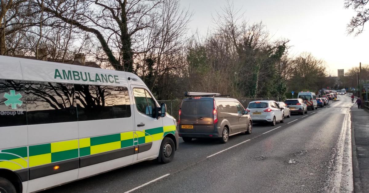 Hundreds hit out at York Hospital traffic congestion