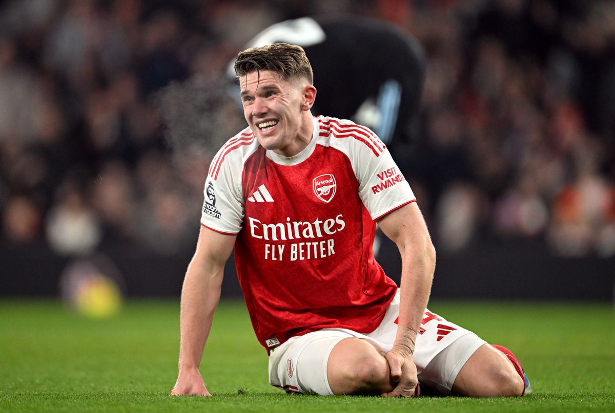 Viktor Gyoekeres of Arsenal reacts after a missed chance during the Premier League match between Arsenal and Aston Villa at Emirates Stadium on December 30, 2025 in London, England